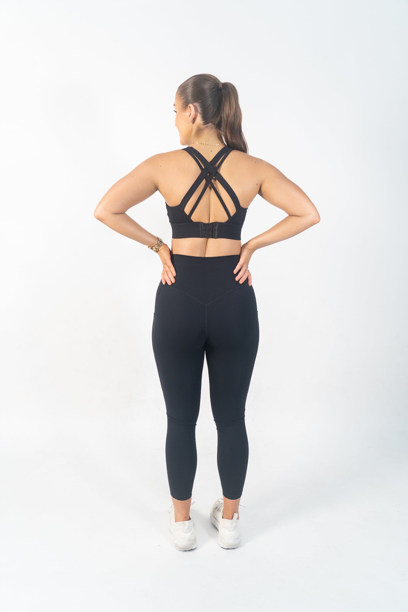 Fitt Haven black leggings with pockets